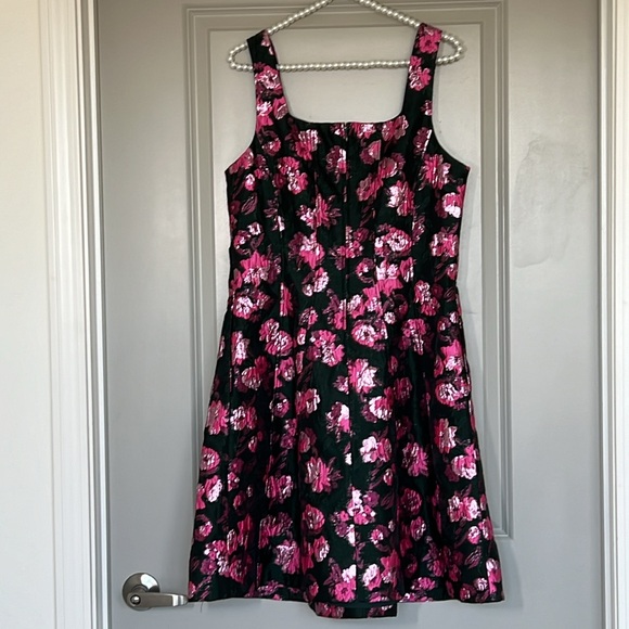 LILLY PULITZER LEYA FLORAL JACQUARD D EVERGREEN HIBIS KISS 🎄 NWT - Picture 10 of 16